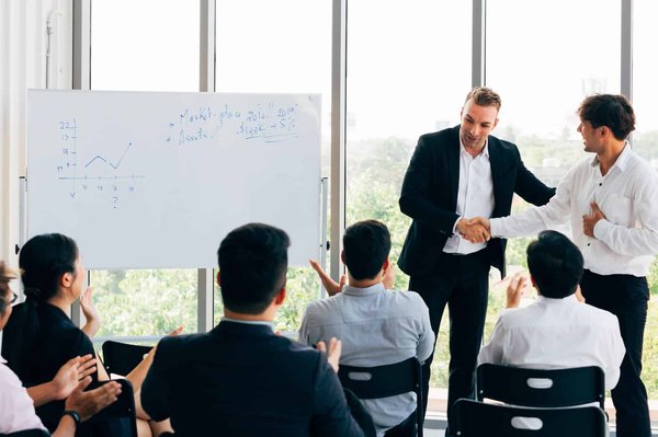 Quelles sont les qualités que doit avoir un bon directeur général ?