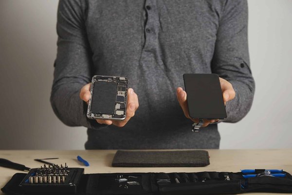 Réparation express de smartphones à Lyon : où aller ?