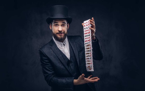 Qu'apporte le magicien et mentaliste lyonnais à votre soirée?