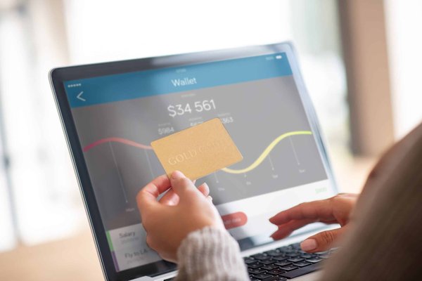 Compte bancaire pour ado: comment ouvrir?